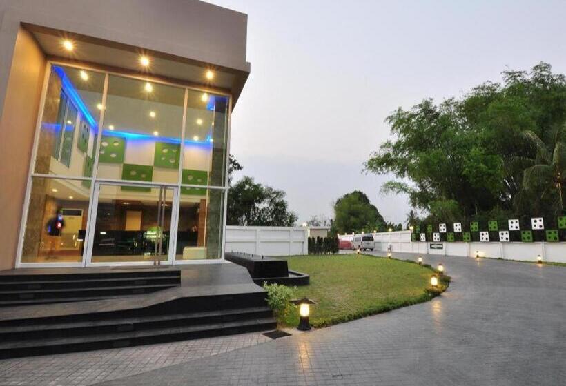 בית מלון כפרי Tanzeno