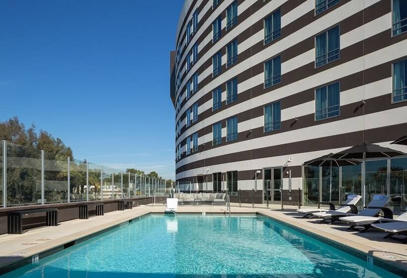 فندق Parkwest Bicycle Casino