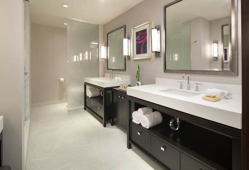 فندق Parkwest Bicycle Casino