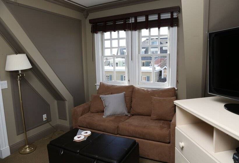 فندق The Ocean Plaza