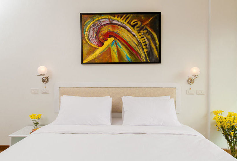 Отель The Trend Kamala