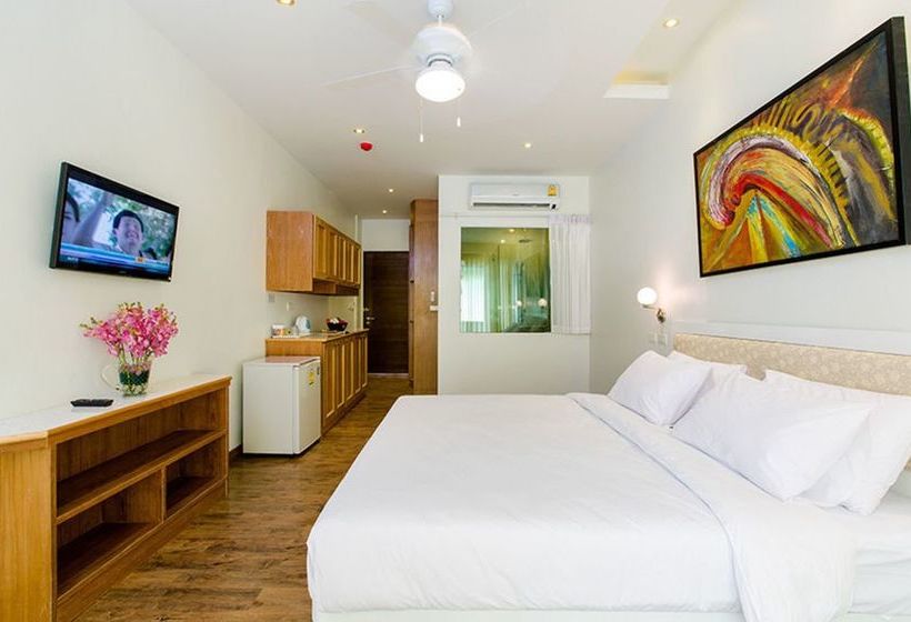 Отель The Trend Kamala