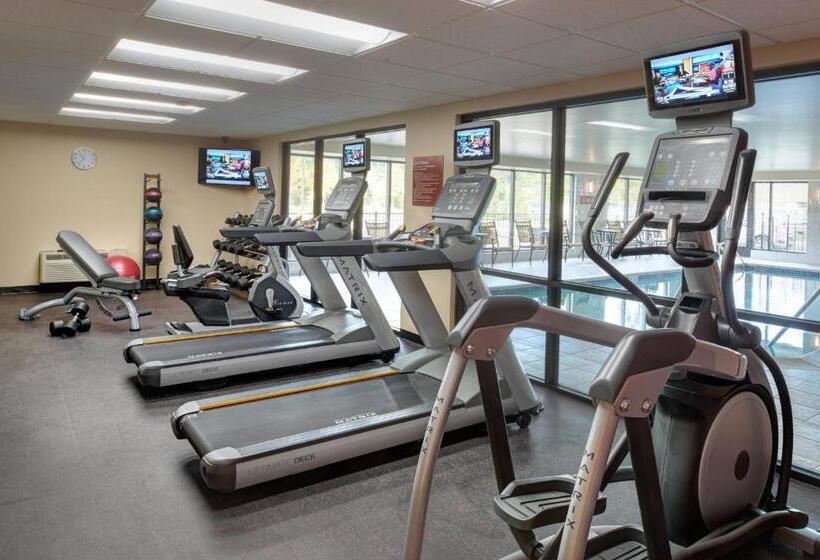 ホテル Towneplace Suites By Marriott Detroit Troy