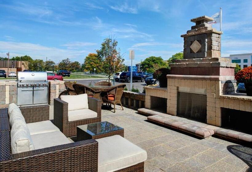 ホテル Towneplace Suites By Marriott Detroit Troy