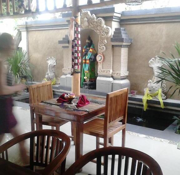 בית מלון כפרי Trijaya Guest House Pemuteran