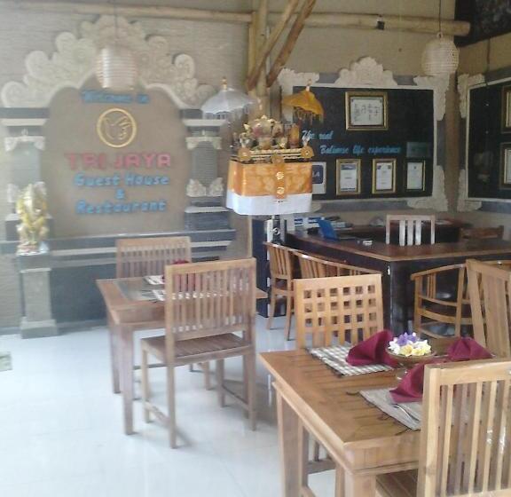 בית מלון כפרי Trijaya Guest House Pemuteran