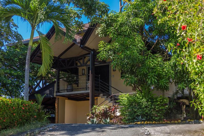 ホテル Tulemar Resort