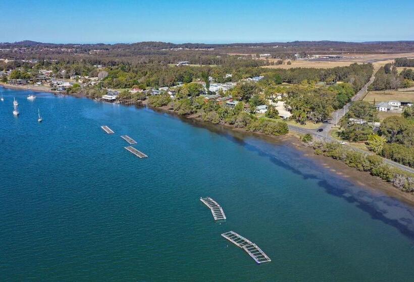 Отель Ultiqa Village Resort