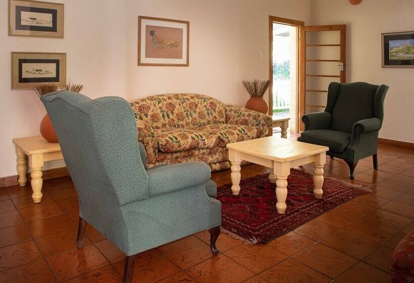 ホテル Valley Of The Rainbow Estate