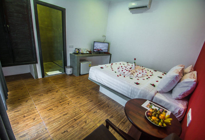 ホテル Visoth Boutique