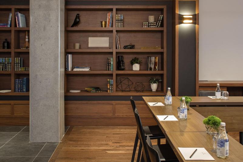 Отель William Gray By Gray Collection