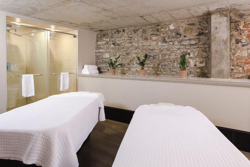 Отель William Gray By Gray Collection