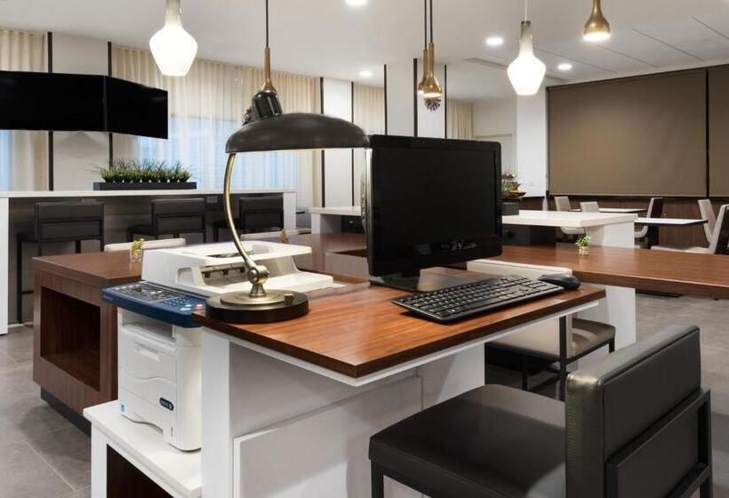 فندق Wingate By Wyndham Sidney