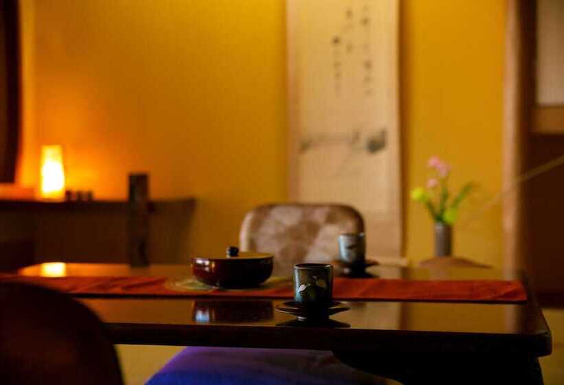 Ryokan Wataya