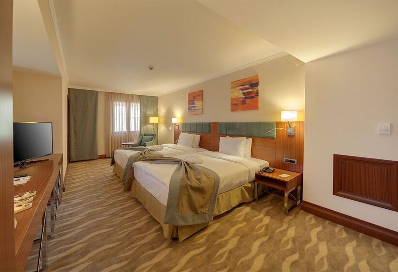 Lamec Hotel Business