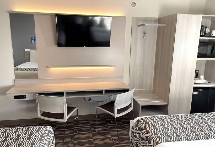 호텔 Coratel Inn & Suites By Jasper Rochester