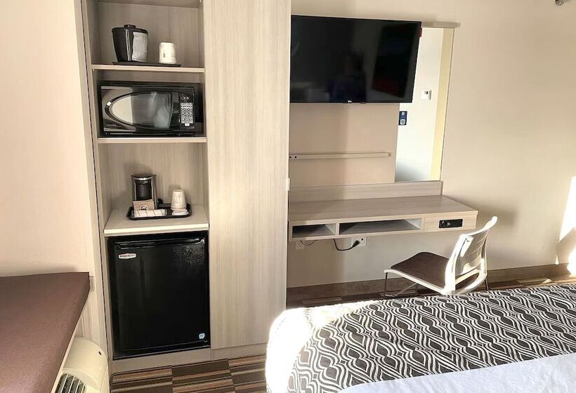 호텔 Coratel Inn & Suites By Jasper Rochester