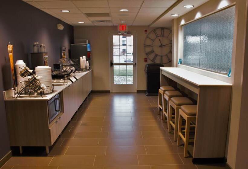 호텔 Coratel Inn & Suites By Jasper Rochester