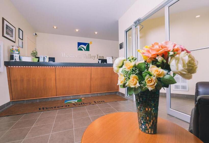 فندق على الطريق Western Valley Inn