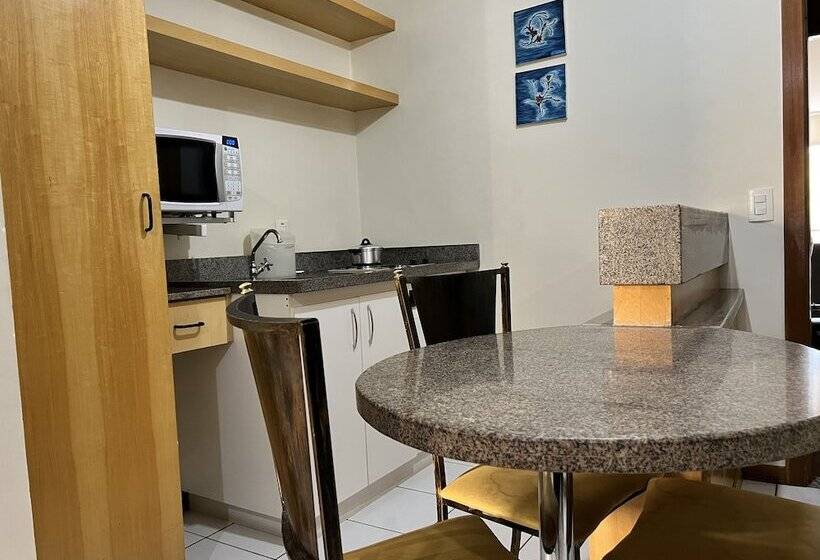 Multiparque Hplus Long Stay