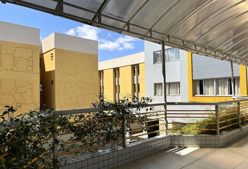 Multiparque Hplus Long Stay