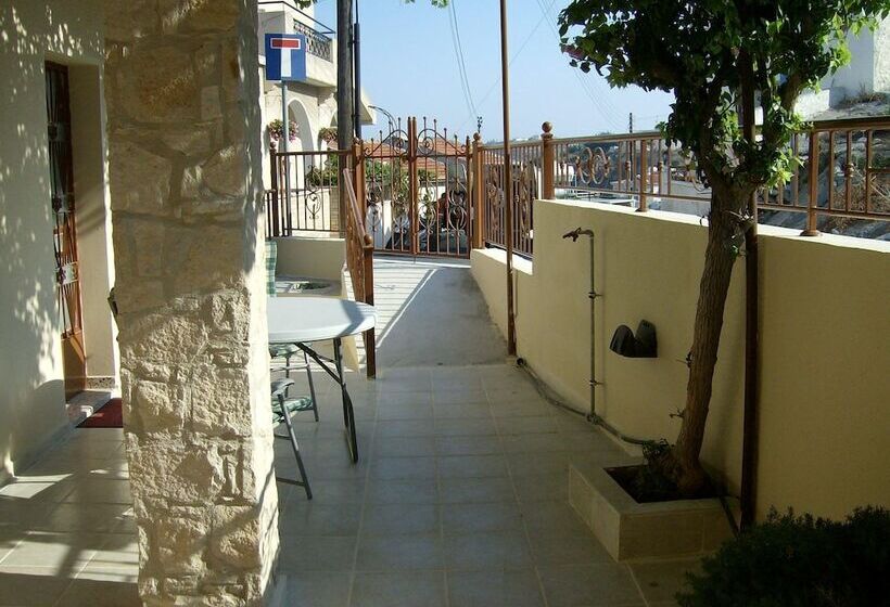 Patriko Village Home