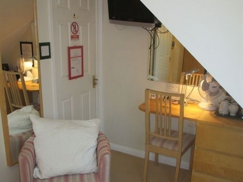 بنسيون Abbey Guest House