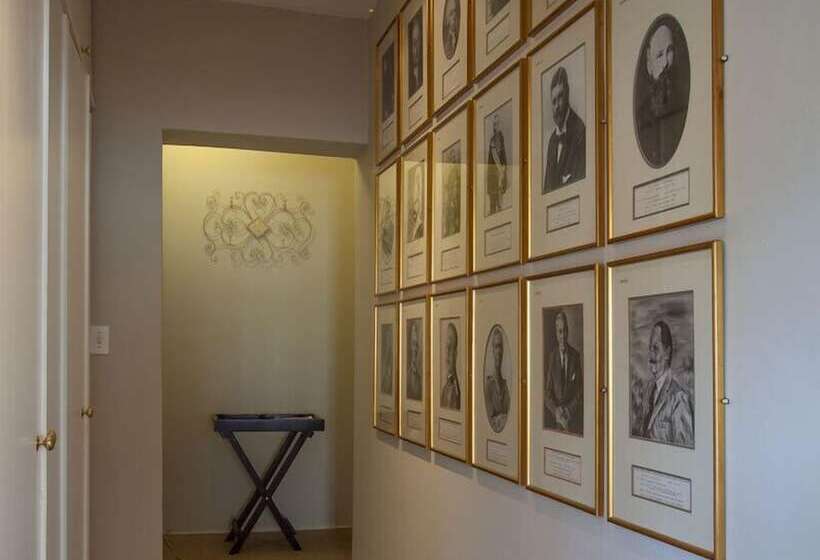 膳宿费 Chartwell Castle