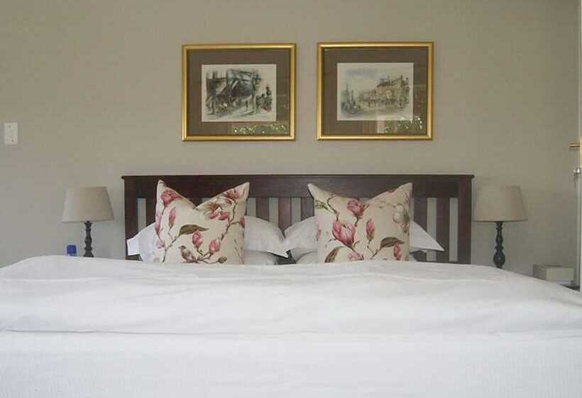 膳宿费 Chartwell Castle