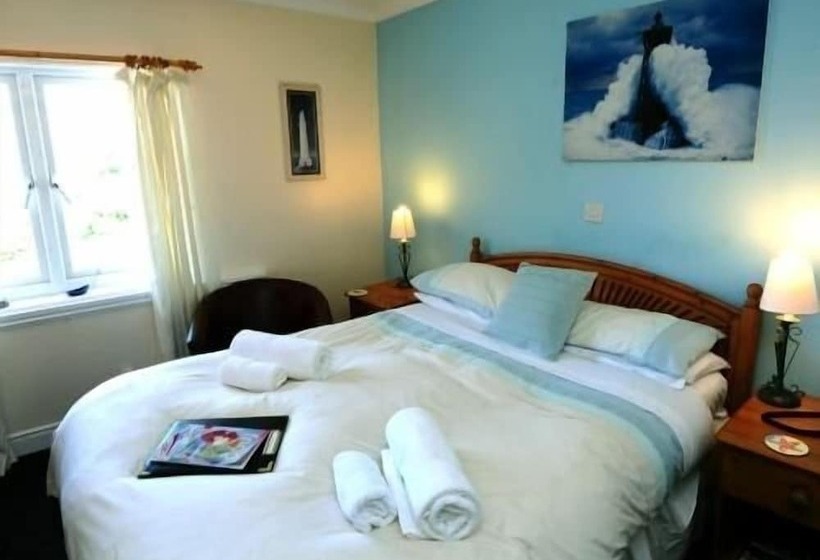 بنسيون The Driftwood Spars