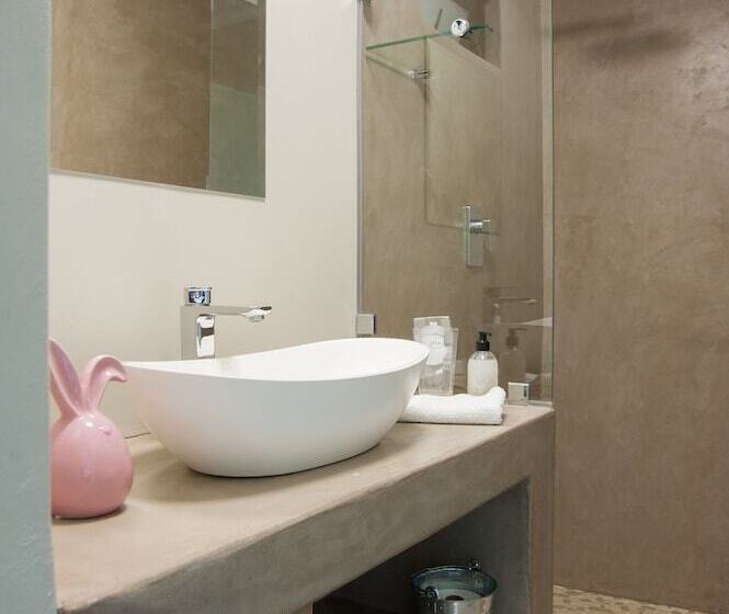 ペンション Four Palms Accommodation