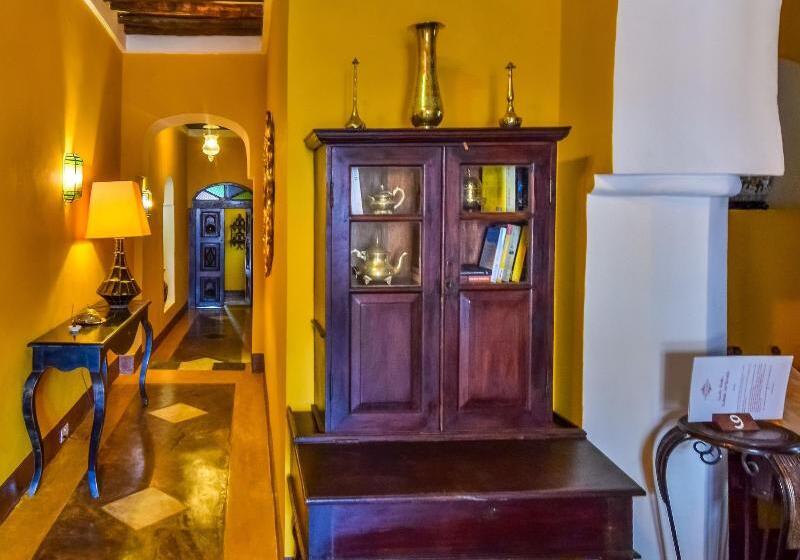 膳宿费 Kholle House