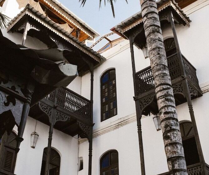 膳宿费 Kholle House