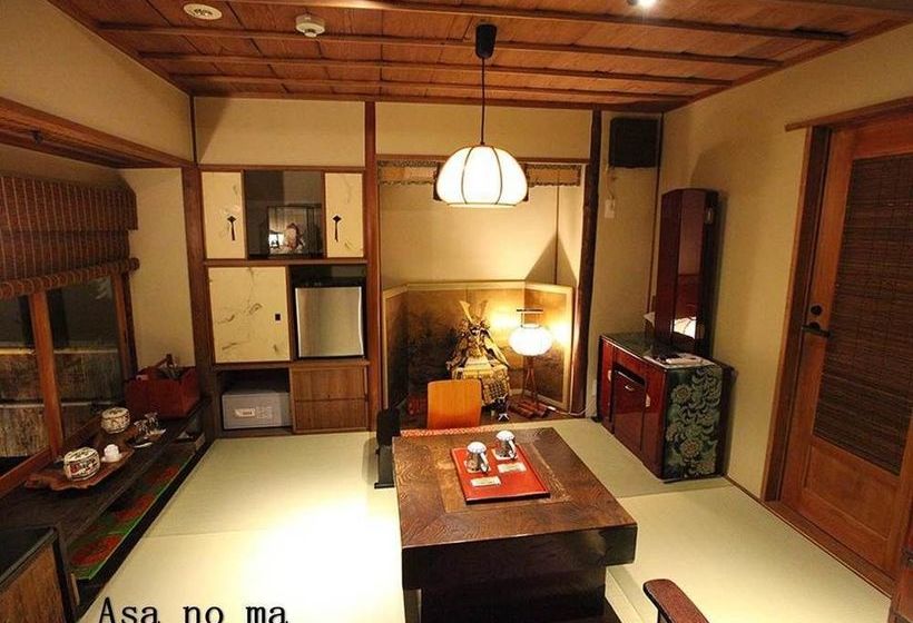 پانسیون Yadoyadejavu