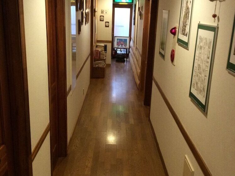 Pension And Log Cottage Hoshinoko