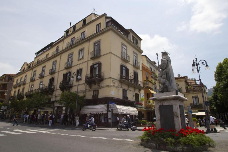 Piazza Tasso B&b Relais