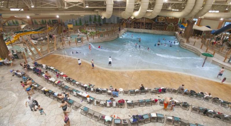 منتجع Great Wolf Lodge Southern California