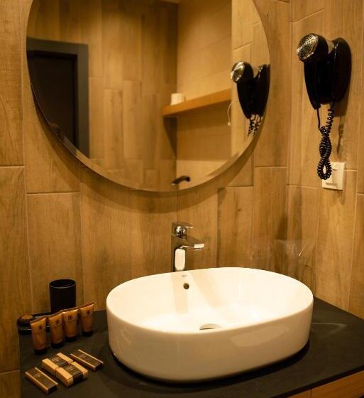 Курорт Saint Thomas Holiday Village