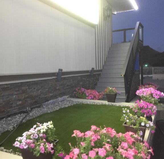 Riverside Motel Cache Creek