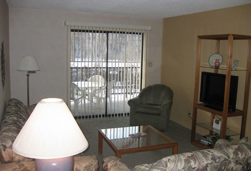 Roark Vacation Resort