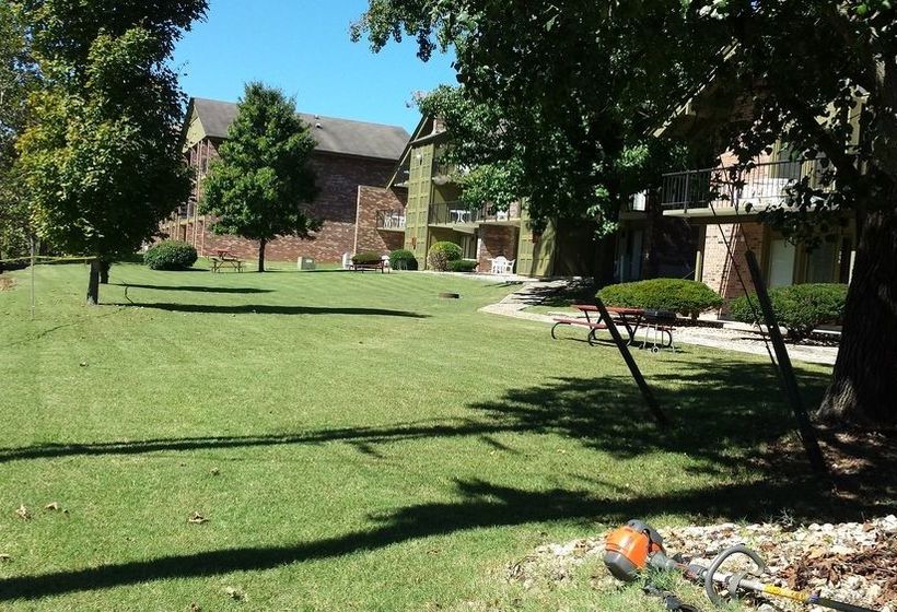 Roark Vacation Resort