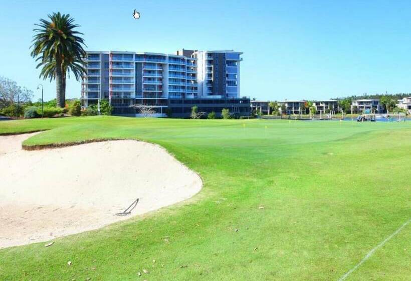 Signature Waterfront Apartments