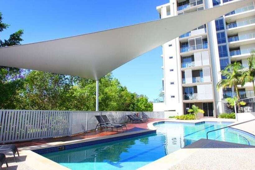 Signature Waterfront Apartments