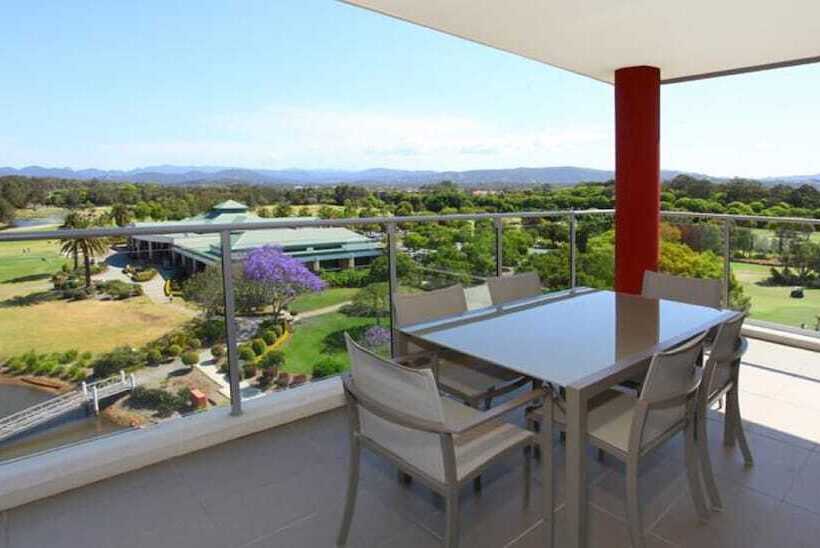 Signature Waterfront Apartments