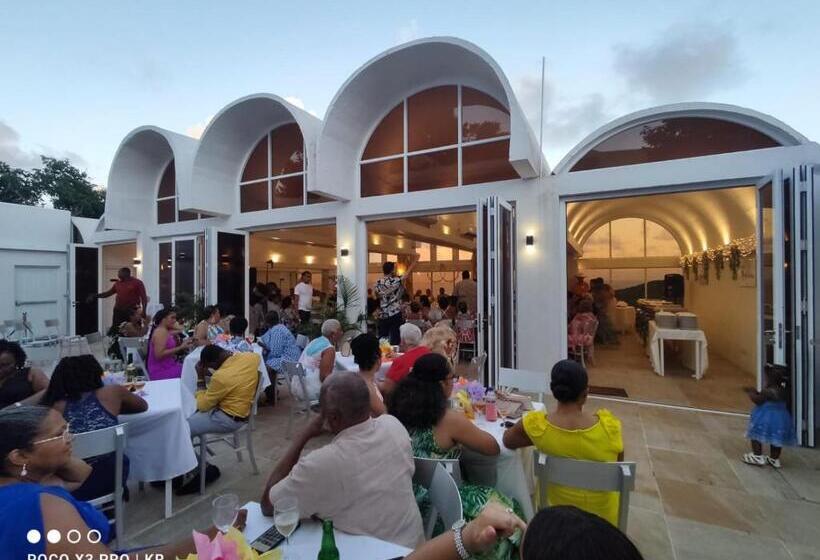 Spring Hotel Bequia