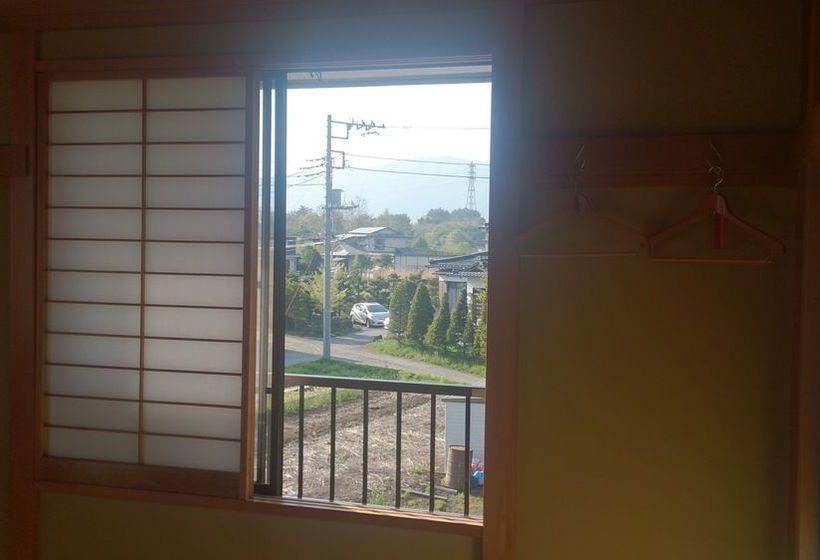 Teishaba Guesthouse & Cafe Hostel