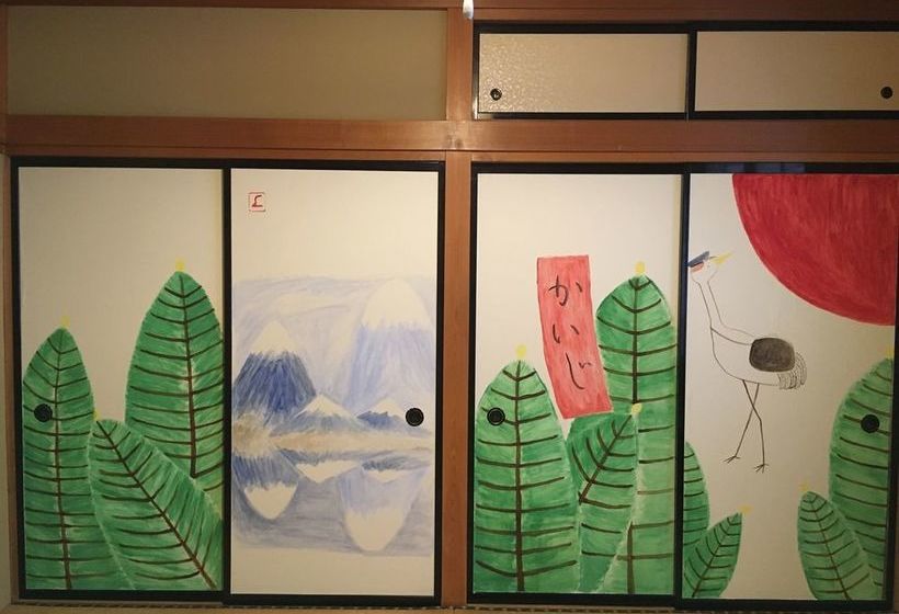 Teishaba Guesthouse & Cafe Hostel