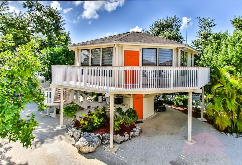 The Reef At Marathon