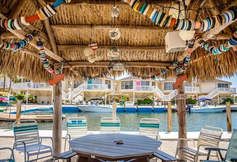 The Reef At Marathon