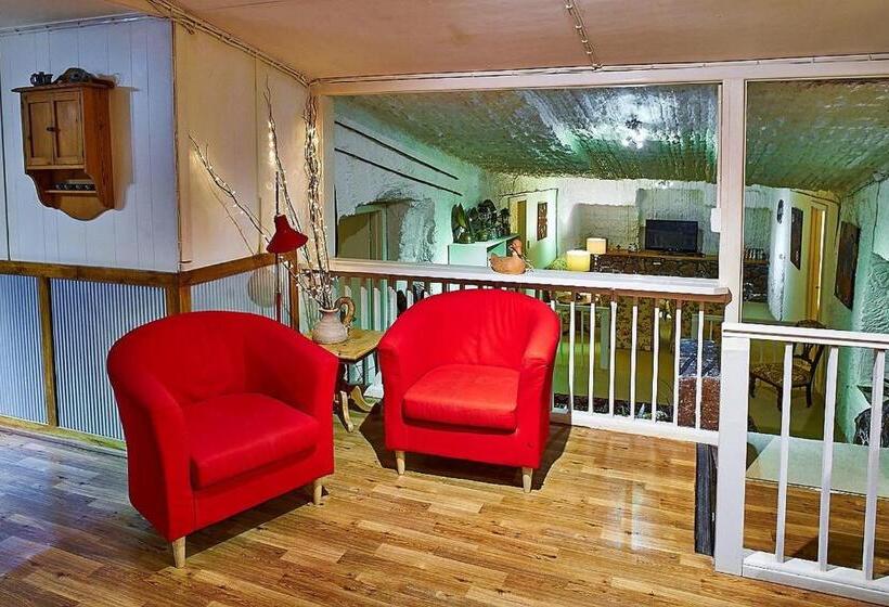 Underground Bed & Breakfast
